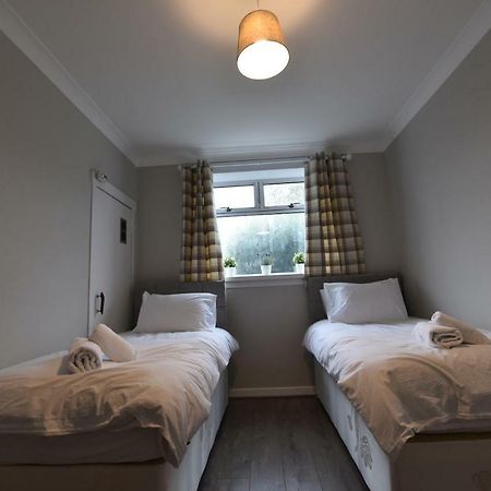Sighthill 3 Bedrooms With Private Garden Edinburgh Luaran gambar