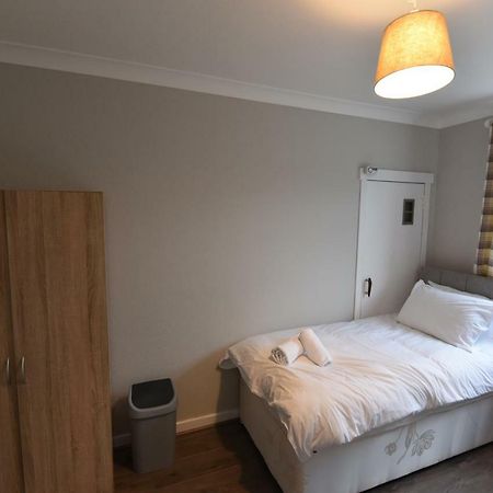 Sighthill 3 Bedrooms With Private Garden Edinburgh Luaran gambar
