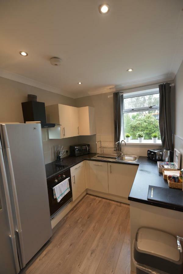 Sighthill 3 Bedrooms With Private Garden Edinburgh Luaran gambar