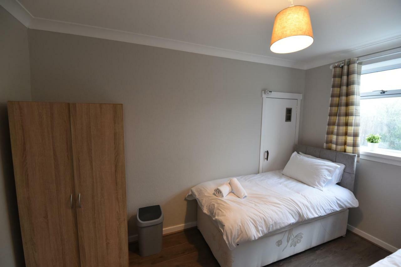 Sighthill 3 Bedrooms With Private Garden Edinburgh Luaran gambar